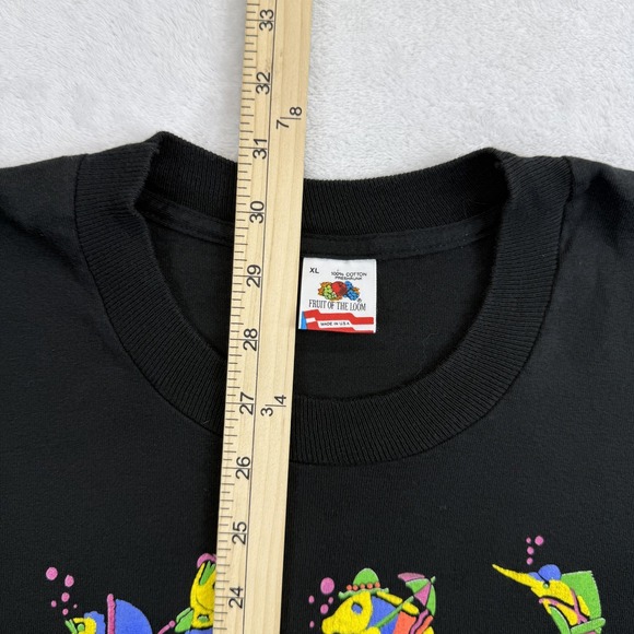 Vintage Fruit of the Loom Shirt Mens Extra Large Clown Fish Graphic 1990 USA 90s - Picture 5 of 10